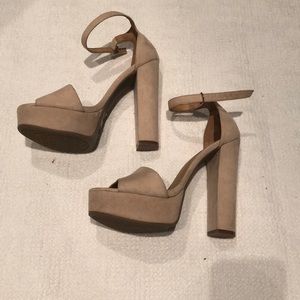 chinese laundry avenue 2 platform sandal